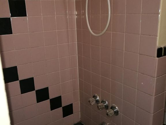 3rd image of 7134 Torresdale Ave