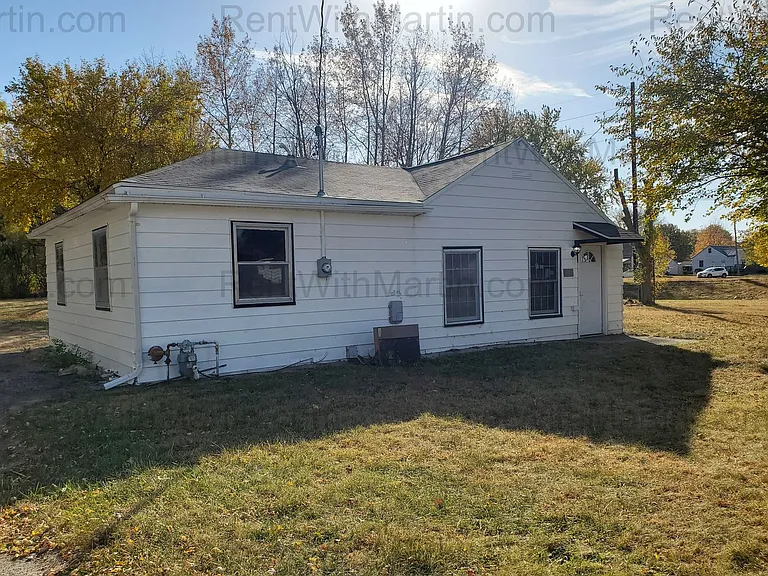 812 E End Ave — Photo 3