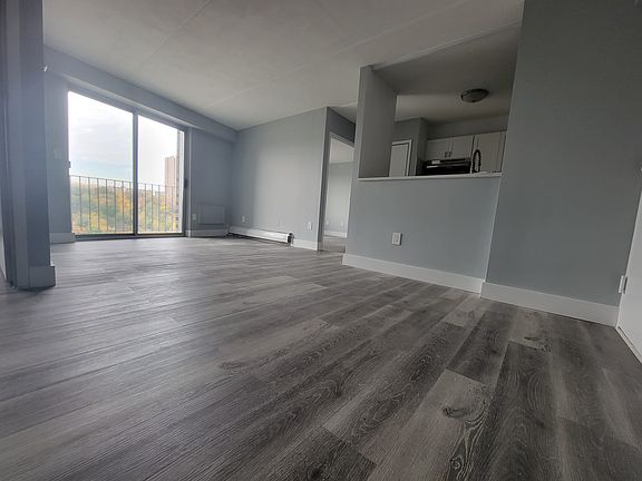 3rd image of 1514 Sedgwick Ave APT 12C
