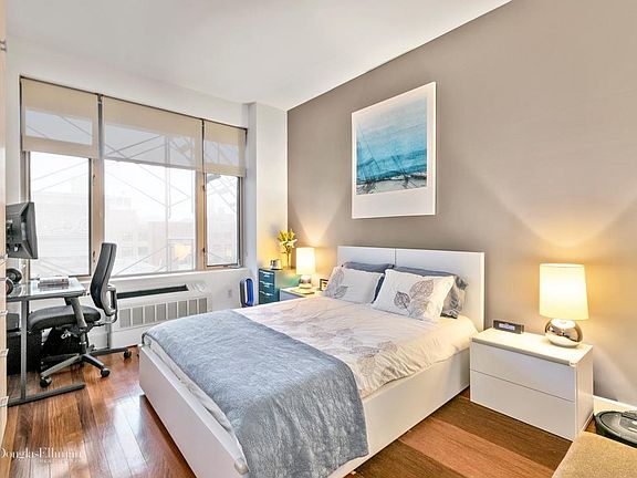 5th image of 161 E 110th St APT 6F