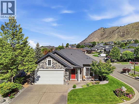 2nd image of 500 Stoneridge Dr