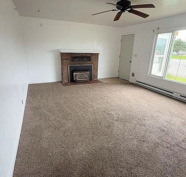 122 N West Blvd — Photo 18