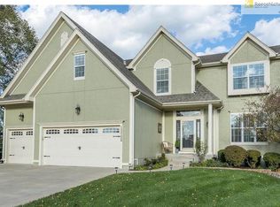 13732 Parkhill St, Overland Park, KS 66221