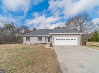 3581 Camelot Way, Loganville, GA 30052