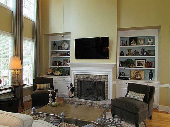 5th image of 2857 Marshstone Dr SW
