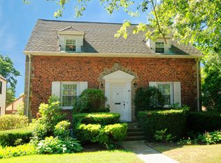 134 Floral Blvd, Floral Park, NY 11001