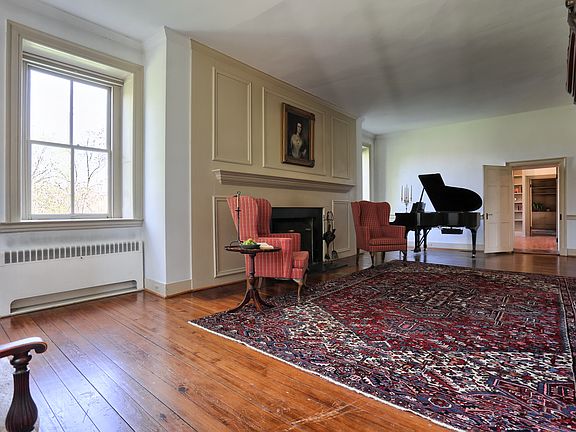 Main Living Area/Parlour