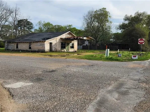 10 E Cady Ave, Glenmora, LA 71433