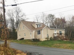 114 Chamberlin Hill Rd, West Sand Lake, NY 12196