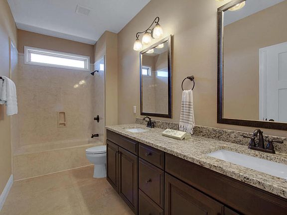 2nd image of 2339 Cummings Dr