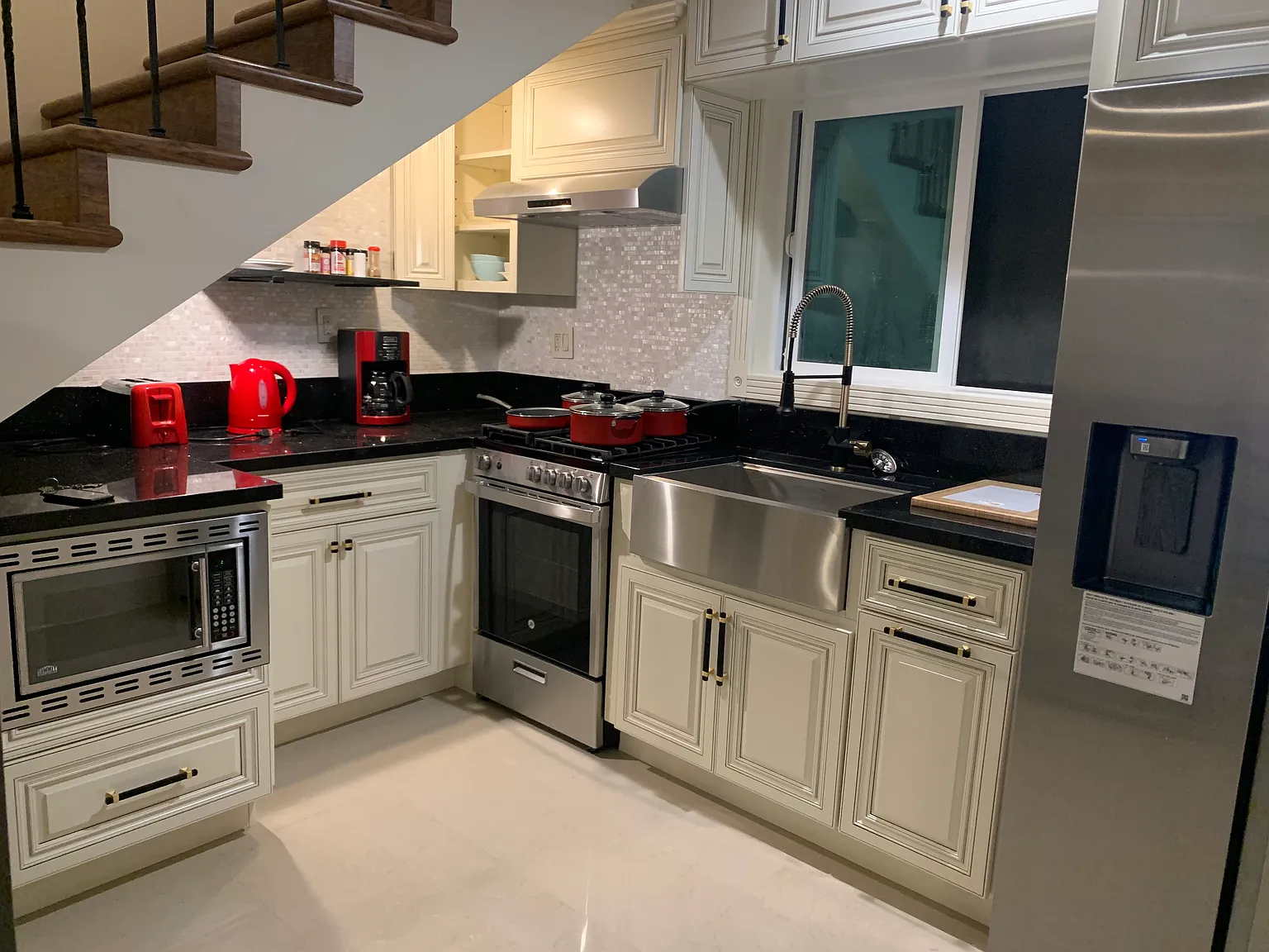 1 bed, 1400 sqft, $2,900 — Photo 2