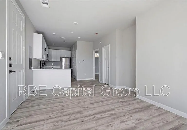948 Corinth Street Rd #3 — Photo 49