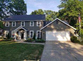 10724 Longwood Dr, Fort Wayne, IN