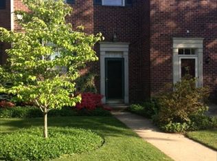 3 Sugar Tree Pl, Cockeysville, MD 21030