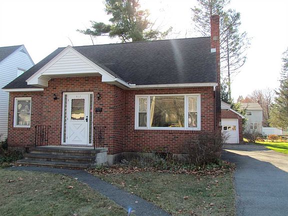 2nd image of 613 Glen Ave