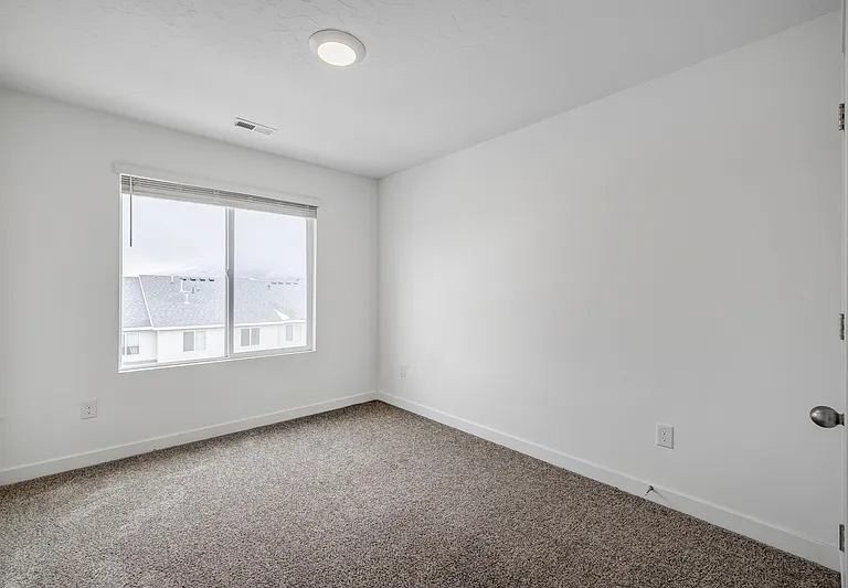 1063 E Waterway Ln #1 — Photo 10