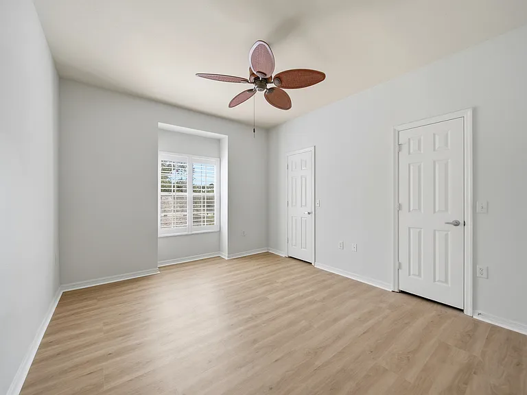 7780 Plantation Cir — Photo 9