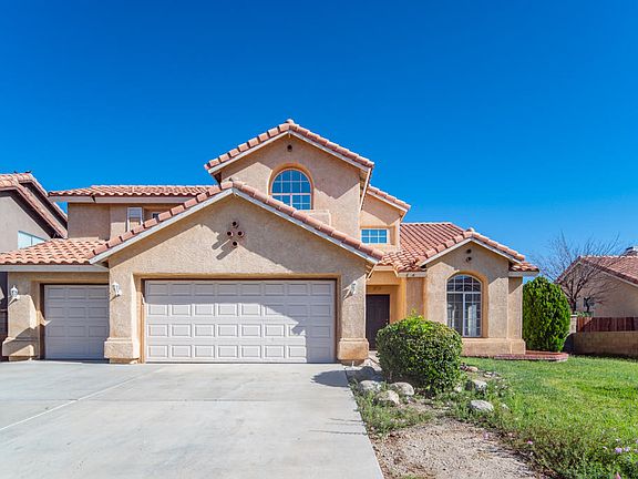 2nd image of 5737 Blue Sage Dr