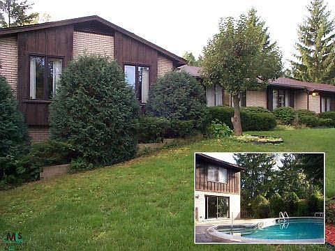 1st image of 4270 Sedgemoor Ln W
