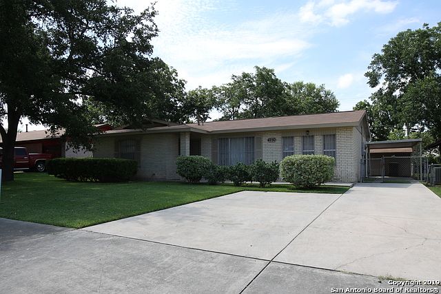 1st image of 4250 Chestnuthill Dr