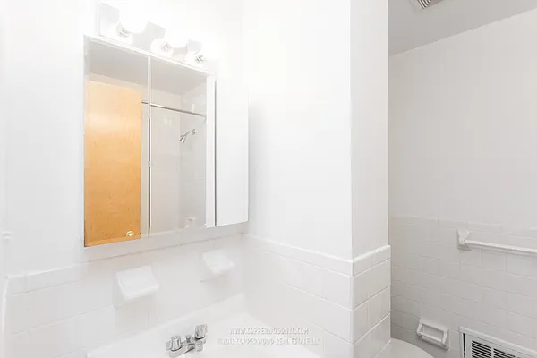 Rented by Copperwood Real Estate | media 32