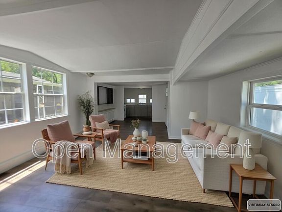 4th image of 2668 Chateau Dr Lot 36
