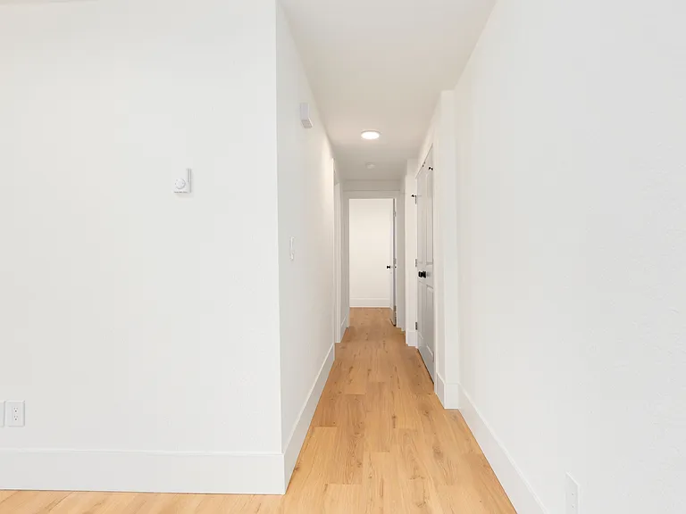 2116 NE 88th St #4 — Photo 20