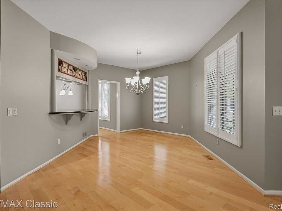 619 Windsor Run, photo 22