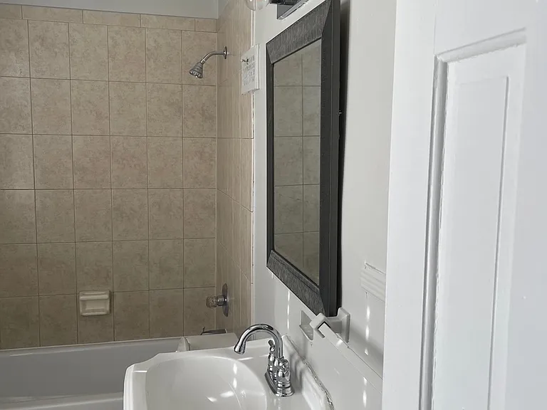 616 Meadow St — Photo 12