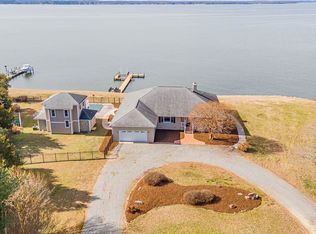 279 Bluffield Ln, Lancaster, VA 22503