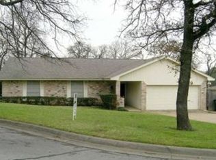 7254 Meadow Lane Ct, Fort Worth, TX 76112