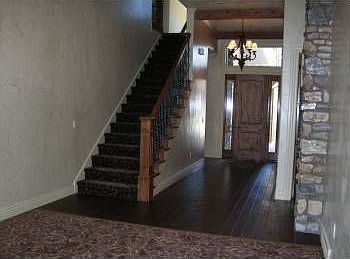 4th image of 1442 Maple Ave