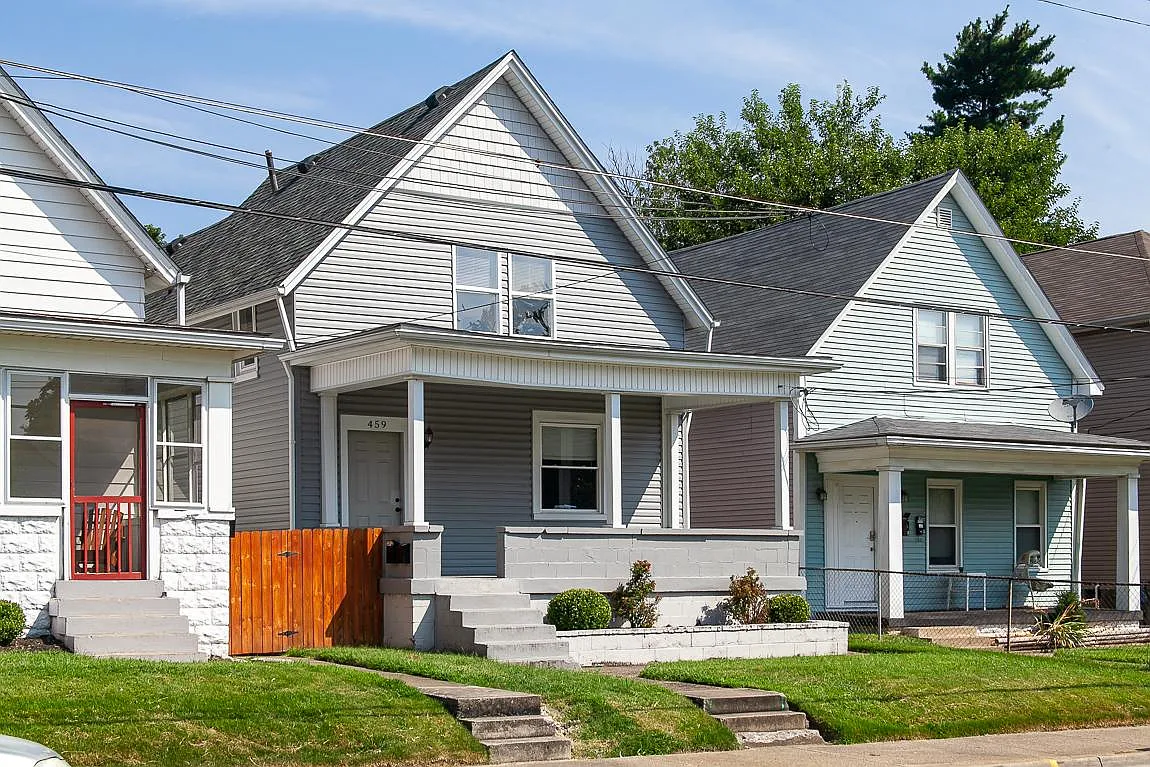 459 E Brandeis Ave — Photo 1