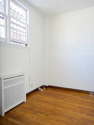 Rented by Balass Ralph, LREB | media 37