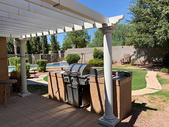 2nd image of 1534 E Tierra Ct