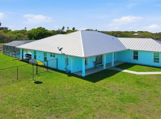 6165 1st St SW, Vero Beach, FL 32968