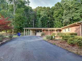 1655 Little Creek Cir, Winston Salem, NC 27103