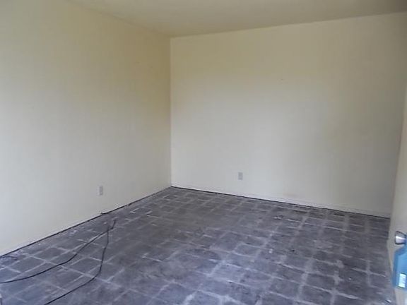 2nd image of 314 Davidson Dr