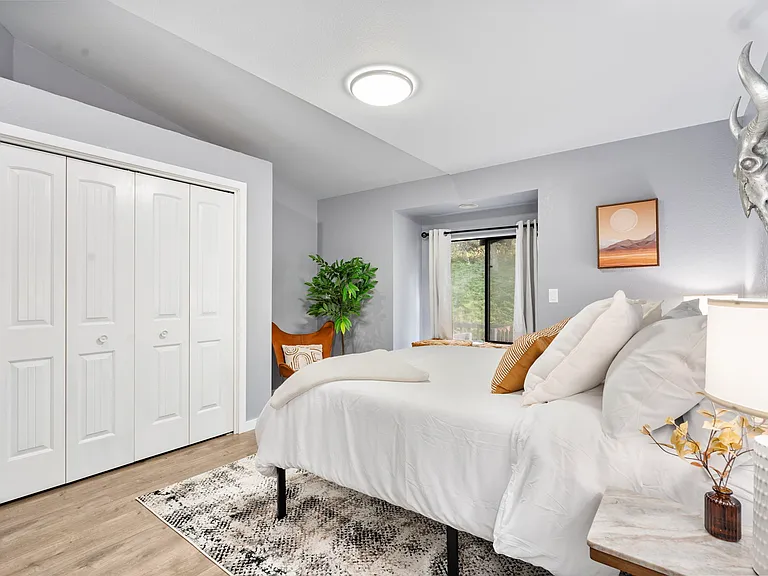 1634 NE Terrace Dr — Photo 21