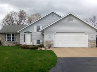 3539 N Mason St, Appleton, WI 54914