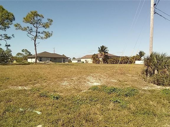 2nd image of 2538 NW 18th AVE