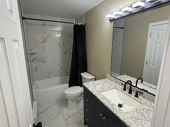 2nd image of 13 Aspen Cir