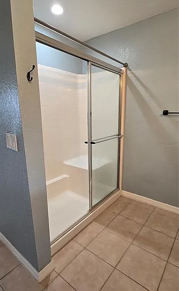 334 Reserve Dr — Photo 22