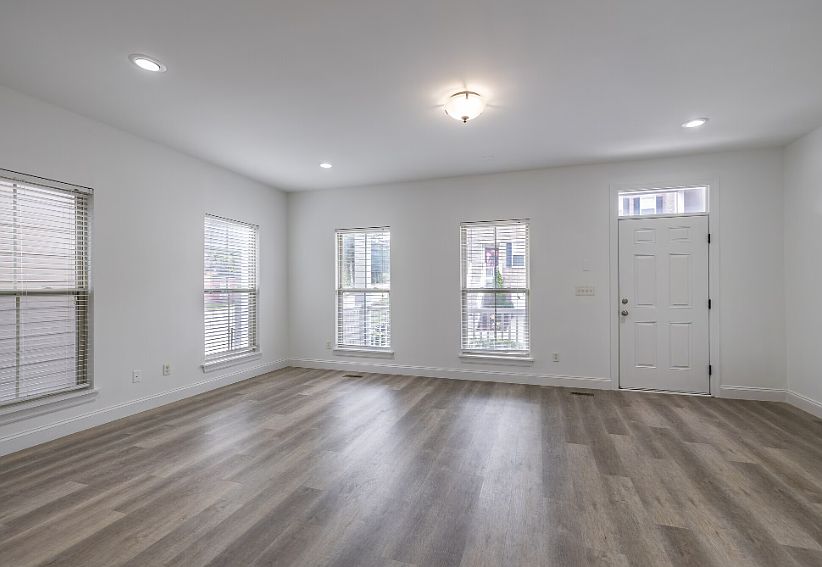 1st image of 134 Wellspring Dr #134
