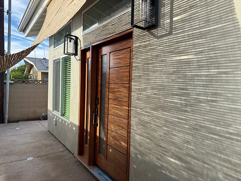 ADU 60" front door