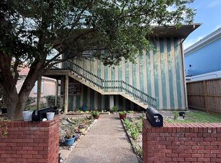 1212 Church St, Galveston, TX 77550