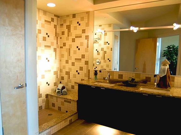 4th image of 261 Crocker Park Blvd APT 304
