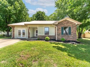 144 N Hunter St, Farmington, AR 72730