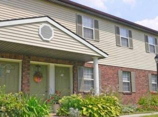 104 Camelot Arms, York, PA 17406