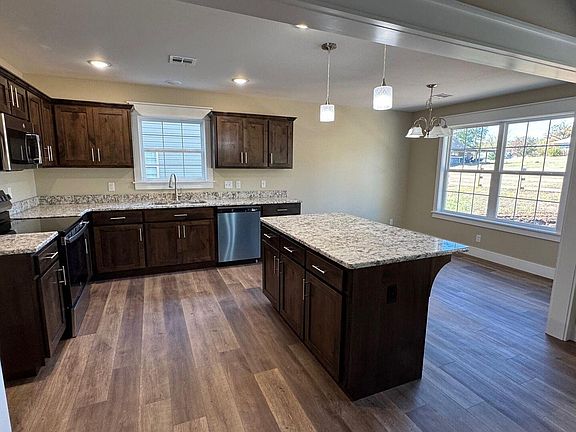 2nd image of 2516 S Schifferdecker Ave